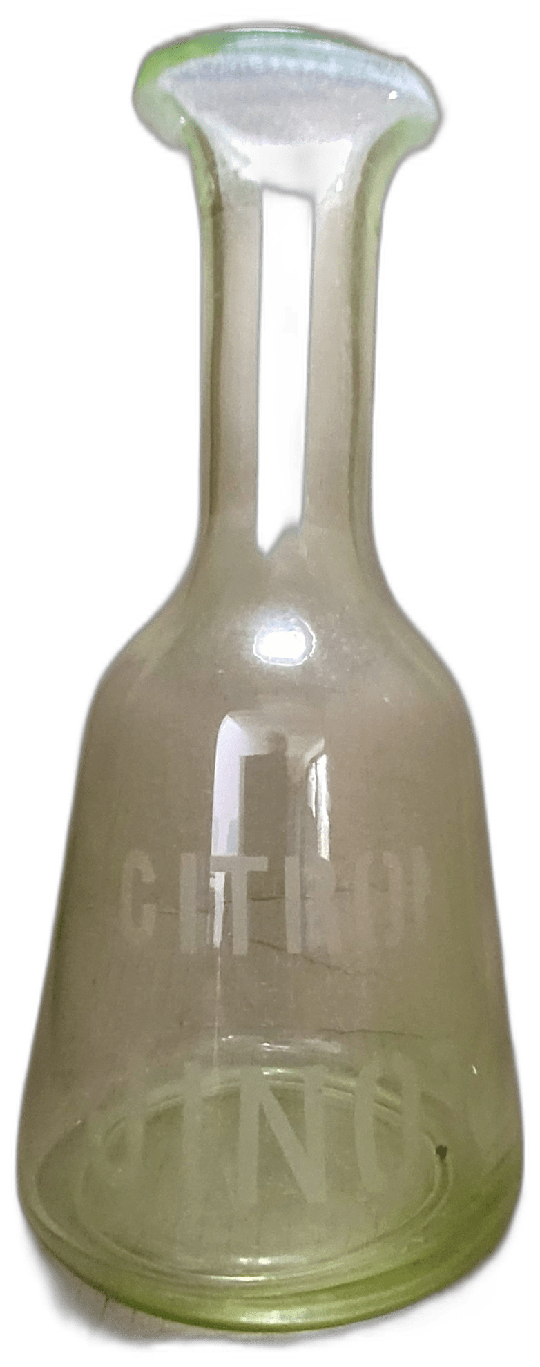 Autre face de la carafe.