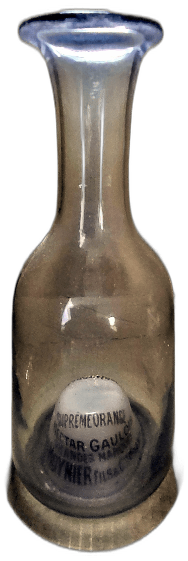 Autre face de la carafe.