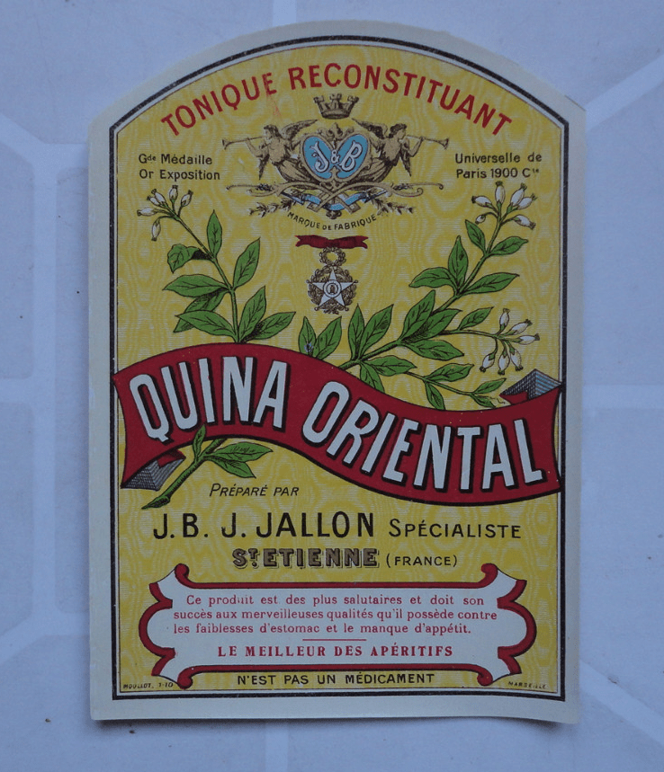 Étiquette de l'apéritif Quina Oriental, préparé par J. B. J. Jallon, Saint-Étienne, avec mention de la grande médaille d'or de l'Exposition universelle de Paris 1900 (annonce eBay archivée).