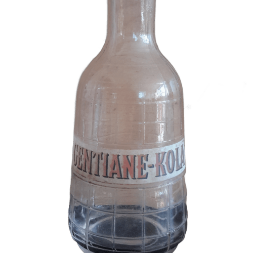 Gentiane Kola (dÃ©tourÃ©e)